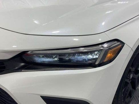 Used 2023 Honda Civic Sport image 7