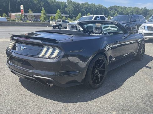 Used 2022 Ford Mustang Premium RWD image 7