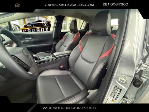 Used 2026 Toyota Prius Plug-In Hybrid w/ Limited Premium Package FWD image 10