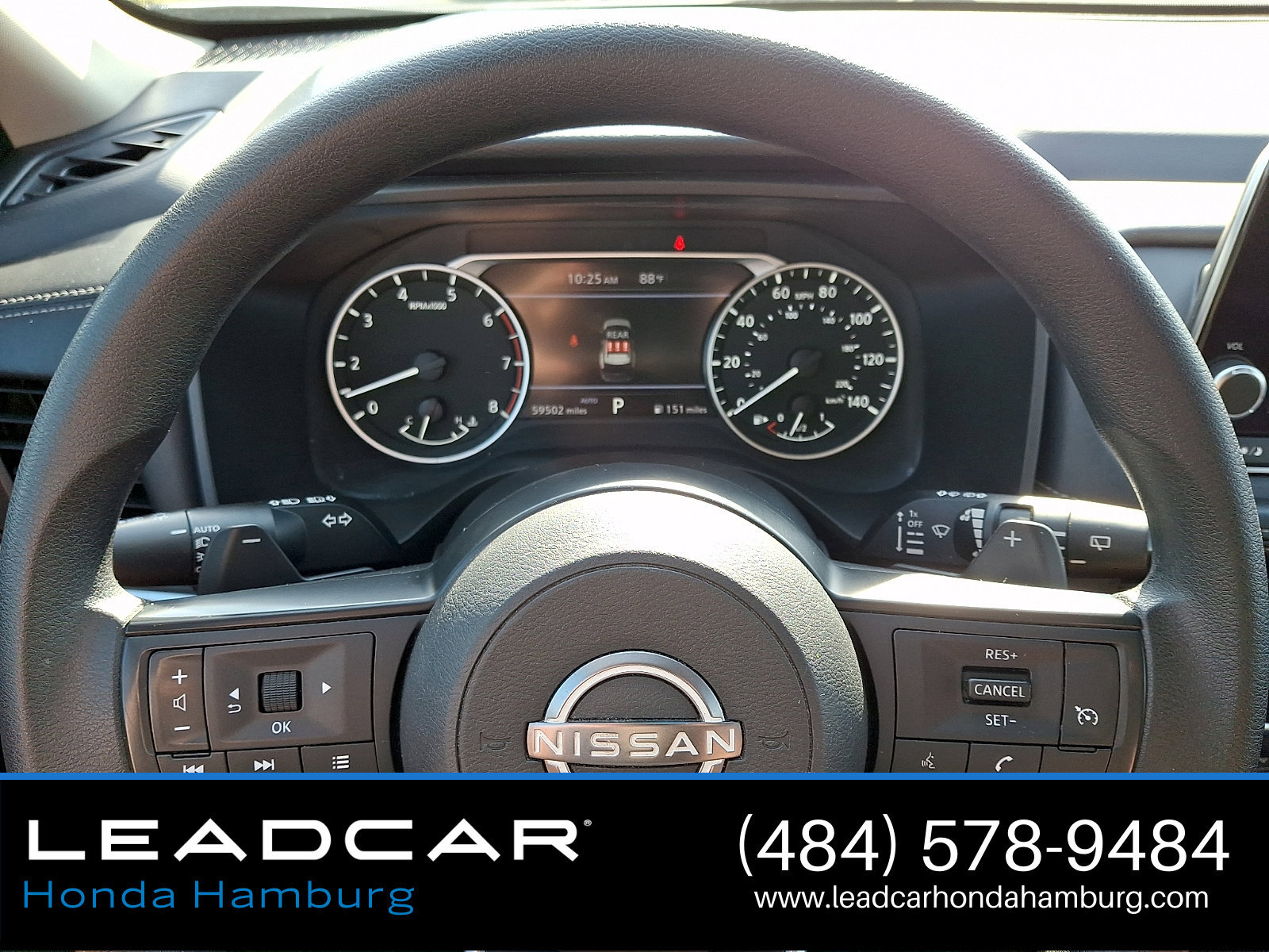 Used 2024 Nissan Rogue S AWD/4WD image 19