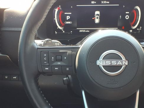 Used 2022 Nissan Pathfinder Platinum w/ Cargo Package AWD/4WD image 10