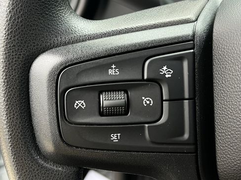 Used 2024 Chevrolet Silverado 1500 Custom Trail Boss w/ LPO, Dark Essentials Package image 12