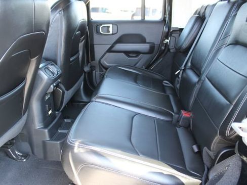 Used 2021 Jeep Wrangler Unlimited Sahara w/ Cold Weather Group AWD/4WD image 45
