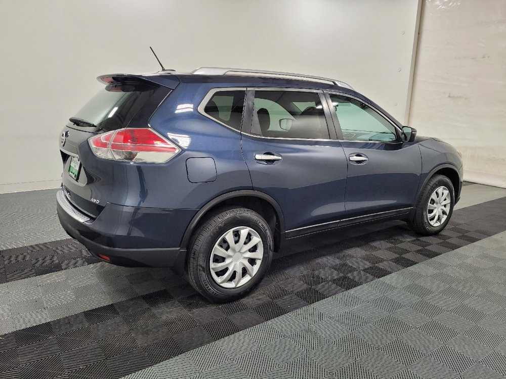 Used 2016 Nissan Rogue S w/ Appearance Package AWD/4WD image 10