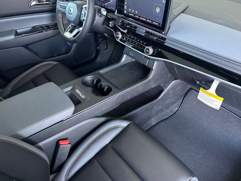 New 2026 Honda Prologue Touring image 17