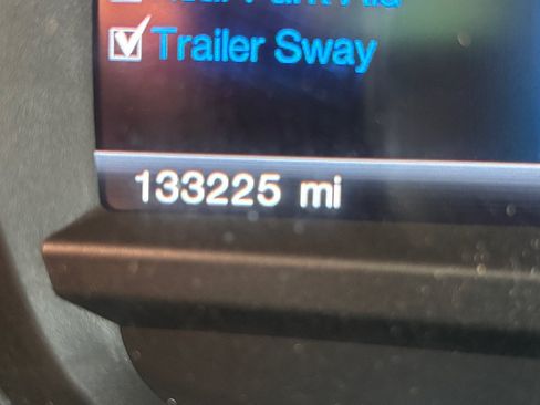 Used 2014 Ford Explorer XLT w/ Equipment Group 202A AWD/4WD image 13