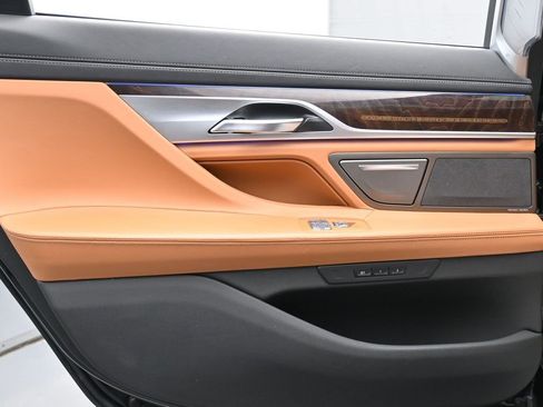 Used 2022 BMW 750i xDrive 750i xDrive w/ Executive Package image 20