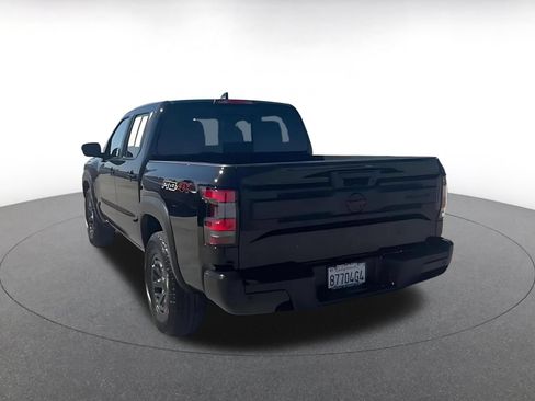 Used 2026 Nissan Frontier PRO-4X AWD/4WD image 8