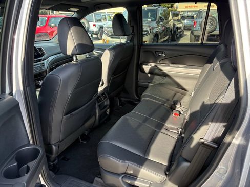 Used 2021 Honda Passport EX-L image 13