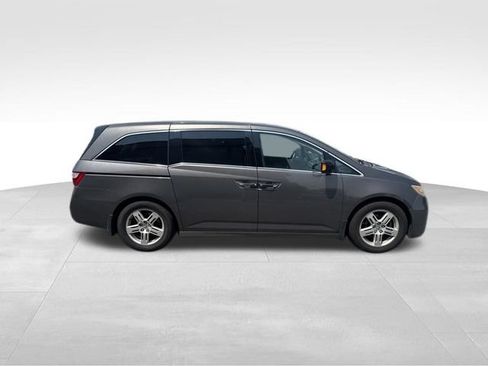Used 2013 Honda Odyssey Touring image 10