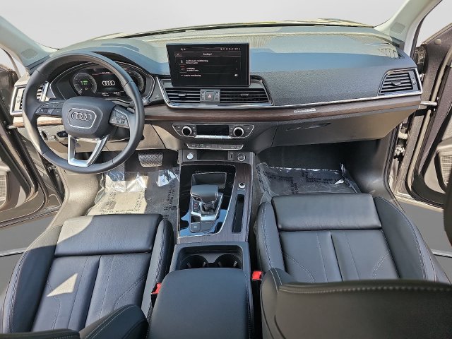 Used 2024 Audi Q5 e Premium Plus AWD/4WD image 11