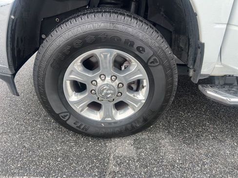 Used 2024 RAM 2500 Big Horn w/ Bed Utility Group image 24