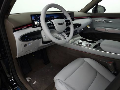 New 2026 Genesis GV70 2.5T Advanced image 12