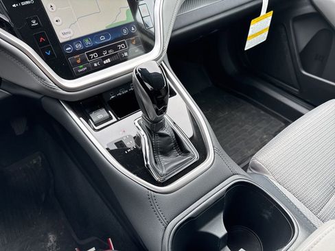 Certified 2025 Subaru Outback Premium image 15