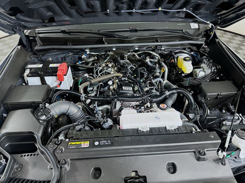 Used 2025 Toyota 4Runner TRD Off-Road image 30