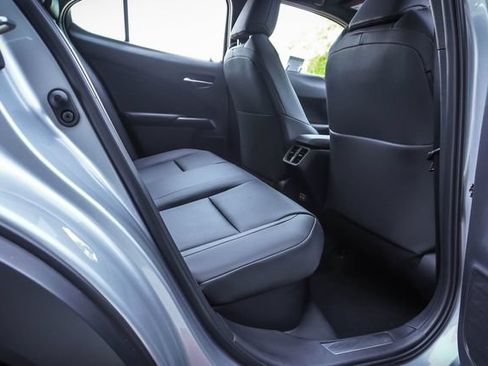 Certified 2025 Lexus UX 300h FWD w/ Accessory Package (Z2) image 22