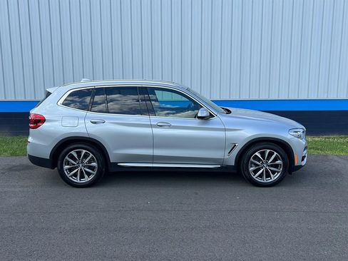 Used 2018 BMW X3 xDrive30i w/ Convenience Package AWD/4WD image 2