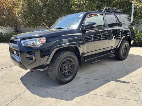 Used 2024 Toyota 4Runner TRD Pro AWD/4WD image 3