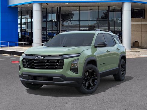 New 2026 Chevrolet Equinox LT image 6