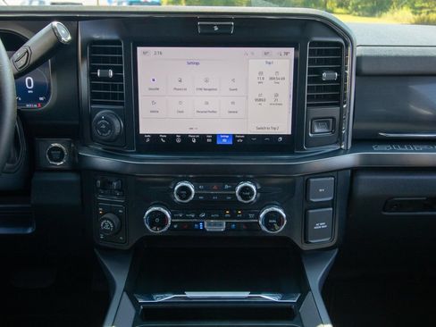 Used 2026 Ford F250 Lariat w/ Tremor Off-Road Package AWD/4WD image 23