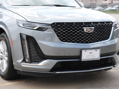 Used 2023 Cadillac XT6 Luxury image 30