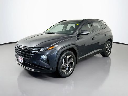 Used 2022 Hyundai Tucson Limited AWD/4WD image 2