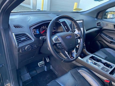 Used 2022 Ford Edge ST w/ Equipment Group 401A image 19