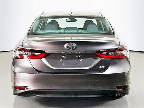Used 2023 Toyota Camry LE image 6