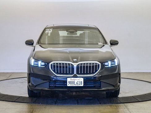 Used 2025 BMW 530i image 7