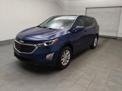 Used 2021 Chevrolet Equinox LT image 2