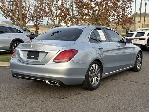 Used 2018 Mercedes-Benz C 300 Sedan image 8
