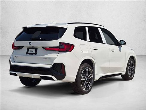 New 2027 BMW X1 xDrive28i AWD/4WD image 2