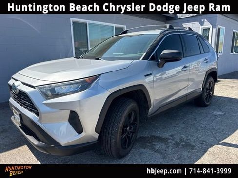 Used 2020 Toyota RAV4 LE w/ Carpet Mat Package AWD/4WD image 1