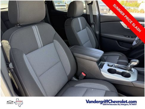 Certified 2025 Chevrolet Blazer LT FWD image 25