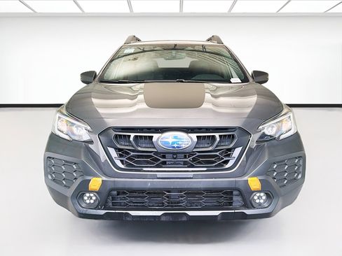 Used 2025 Subaru Outback Wilderness AWD/4WD image 2