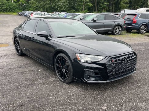 Used 2024 Audi S8 AWD/4WD image 1
