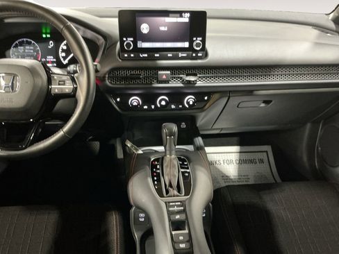 Used 2024 Honda HR-V Sport image 11