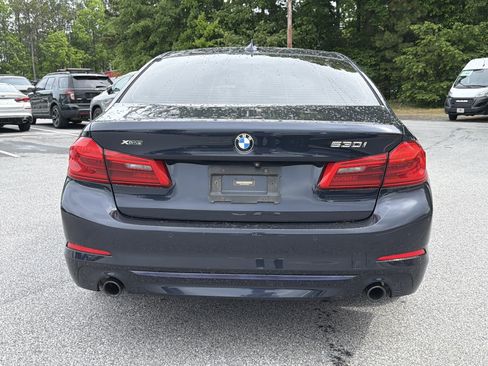 Used 2018 BMW 530i xDrive w/ Premium Package AWD/4WD image 5