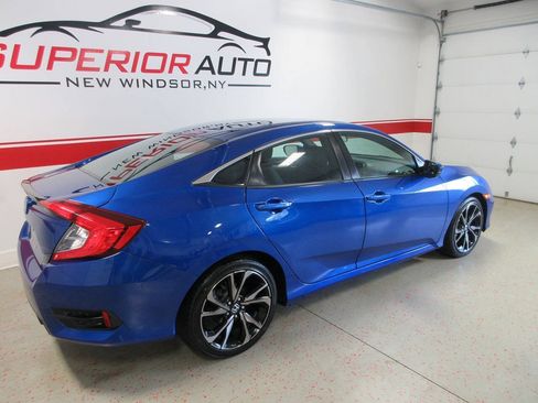 Used 2021 Honda Civic Sport image 4