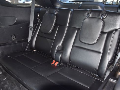 Used 2020 Ford Explorer ST w/ ST Street Pack image 12