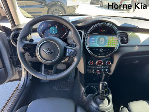 Used 2024 MINI Cooper S image 14