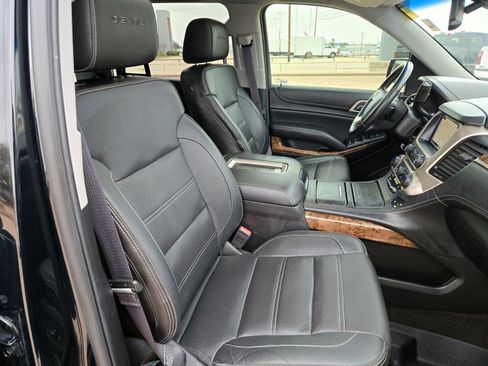 Used 2016 GMC Yukon Denali w/ Open Road Package image 26