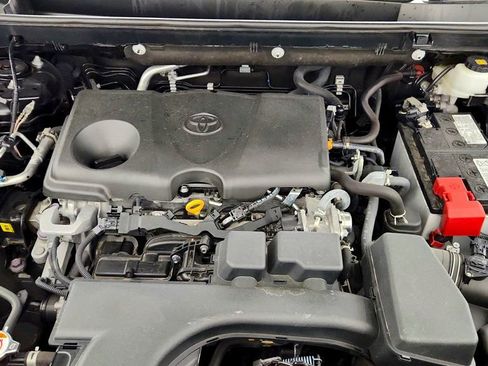 Used 2023 Toyota RAV4 XLE Premium AWD/4WD image 27