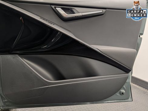 Certified 2025 Kia Niro EX Touring FWD image 33
