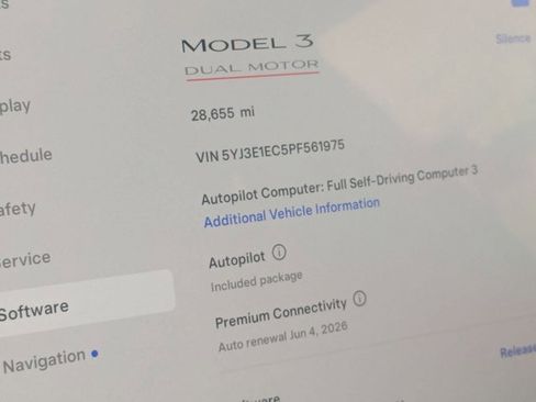 Used 2023 Tesla Model 3 Performance image 11