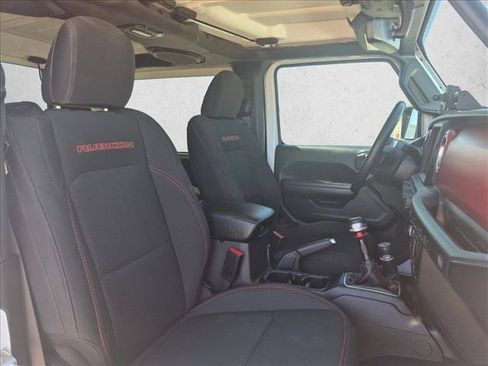 Used 2022 Jeep Wrangler Rubicon AWD/4WD image 26