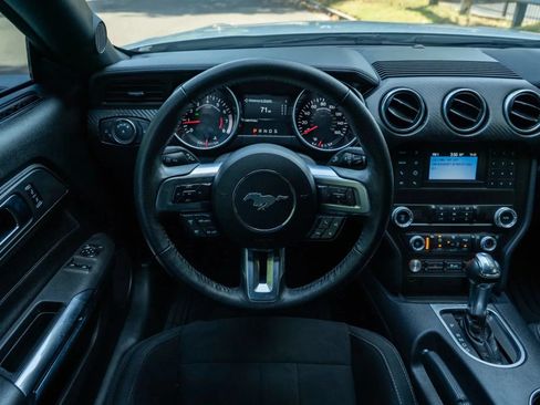 Used 2022 Ford Mustang Coupe RWD image 15