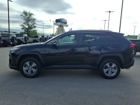 Used 2024 Toyota RAV4 XLE AWD/4WD image 6