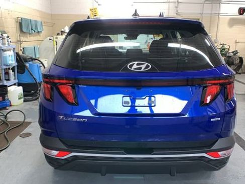 Used 2023 Hyundai Tucson SE AWD/4WD image 5