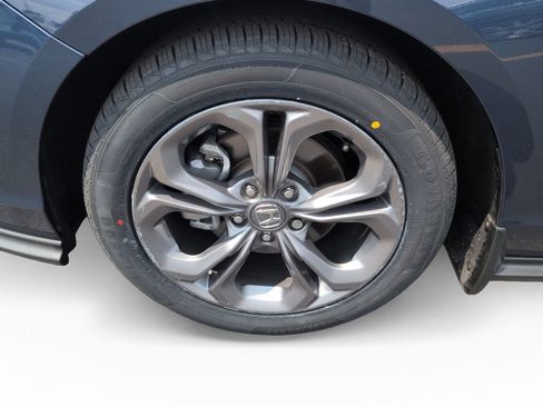 Used 2024 Honda Accord EX image 27